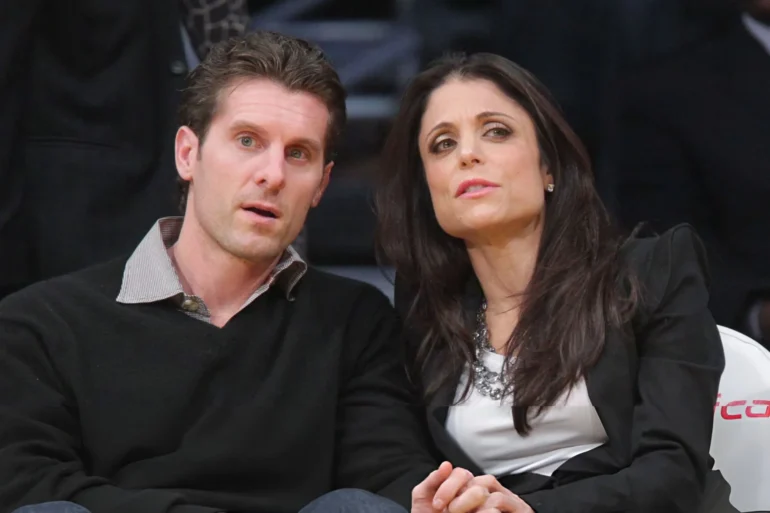 Bethenny Frankel and her husband Jason Hoppy attend a game between the Sacramento Kings and the Los Angeles Lakers
