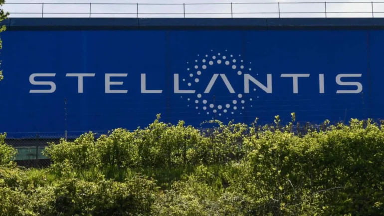 stellantis uaw layoffs metro detroit