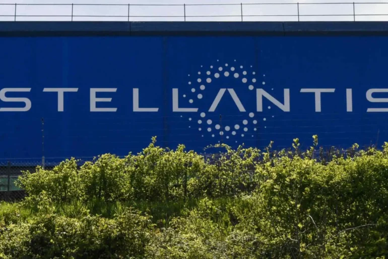 stellantis uaw layoffs metro detroit